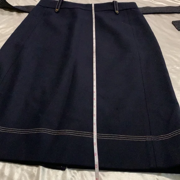 J. Crew Wool Pencil Skirt | Navy Blue Wool Skirt Size 8 - Picture 9 of 11